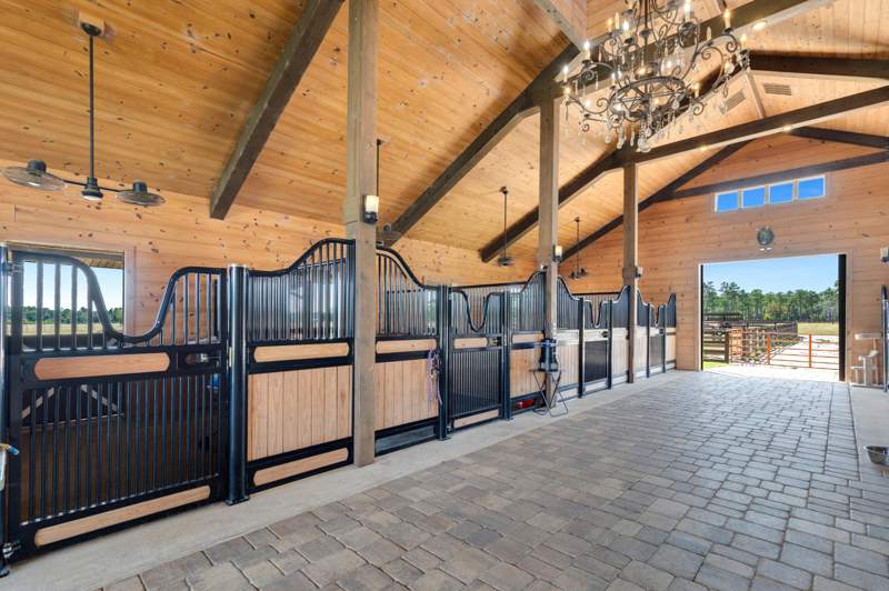 6 bedroom Farm at 1619 Buddy McGill Trail, Stables At Sandy Pine, Ponce De Leon — photo 3