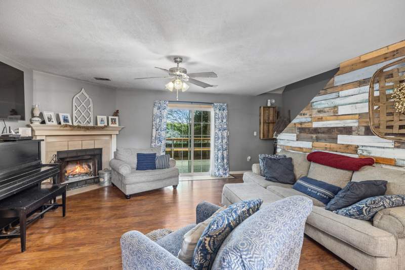 5 bedroom Detached Single Family at 204 Warrior Street, Old Bethel Estates Ph I, Crestview — photo 2