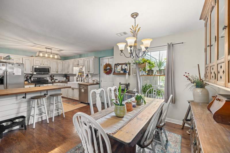 5 bedroom Detached Single Family at 204 Warrior Street, Old Bethel Estates Ph I, Crestview — photo 5