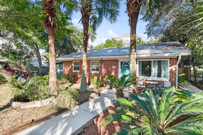 3 bedroom Detached Single Family at 40 Flounder Street, Blue Gulf Resort, Santa Rosa Beach — photo 2