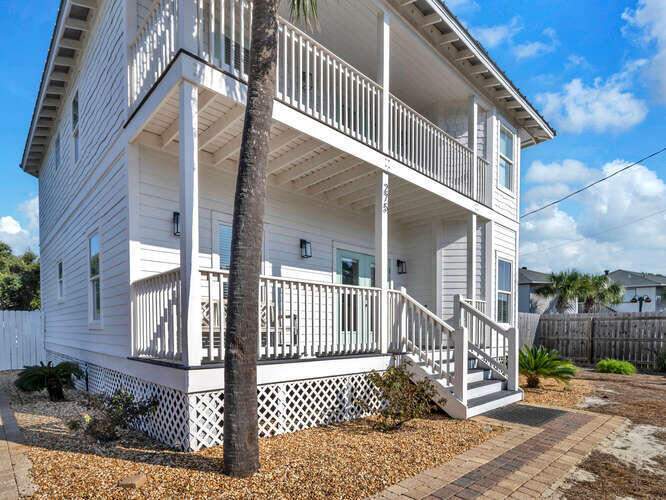 6 bedroom Detached Single Family at 275 Payne Street, Miramar Beach, Miramar Beach — photo 5