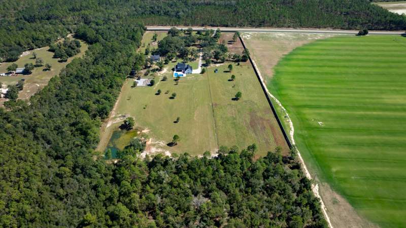 5 bedroom Detached Single Family at 13796 Fl-81, Meets & Bounds, Ponce De Leon — photo 3