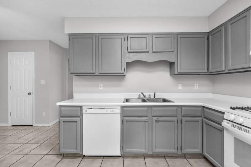 3 bedroom Townhouse at 106 4th Avenue, Country Villas, Shalimar — photo 3