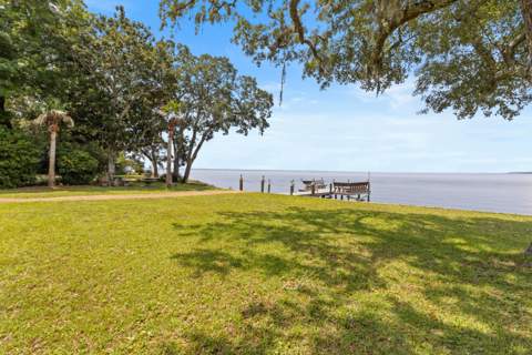 923 Lido Circle, Niceville FL - photo 8 of 53