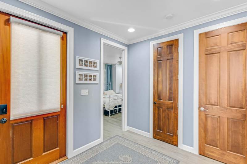 4 bedroom Detached Single Family at 2046 Crystal Lake Drive, Crystal Lake, Miramar Beach — photo 5