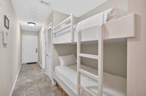 2830 Scenic Gulf Drive #Unit 326, Miramar Beach FL - photo 10 of 37