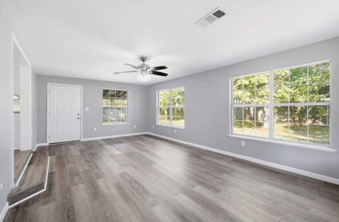 410 NW NW Oakland Circle, Fort Walton Beach FL - photo 11 of 25