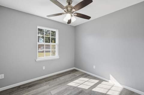 410 NW NW Oakland Circle, Fort Walton Beach FL - photo 13 of 25