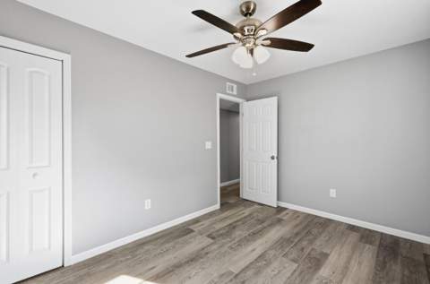 410 NW NW Oakland Circle, Fort Walton Beach FL - photo 18 of 25