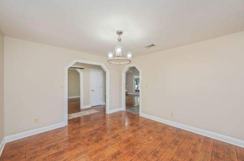 516 Blue Pond Circle, Ponce De Leon FL - photo 8 of 39