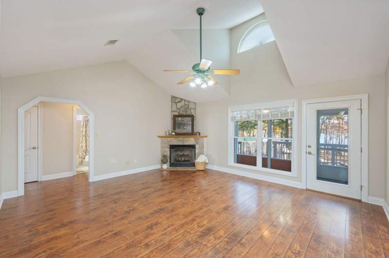 3 bedroom Detached Single Family at 516 Blue Pond Circle, BLUE CYPRESS, Ponce De Leon — photo 3