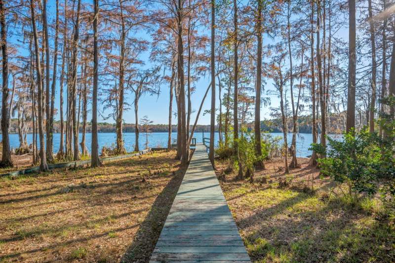 3 bedroom Detached Single Family at 516 Blue Pond Circle, BLUE CYPRESS, Ponce De Leon — photo 4