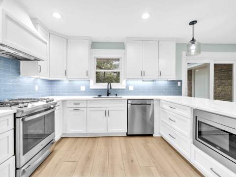 425 Stahlman Avenue, Destin FL - photo 7 of 65