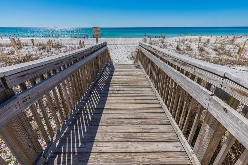 2 bedroom Condominium at 554 Coral Court #Unit 602, Surf Dweller Condo, Fort Walton Beach — photo 2