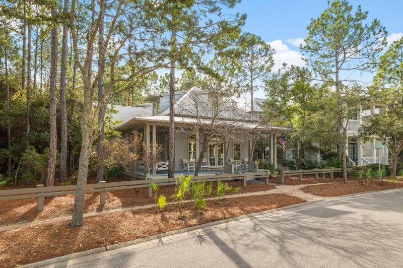 4 bedroom Detached Single Family at 277 Pine Needle Way, Watercolor, Santa Rosa Beach — photo 2
