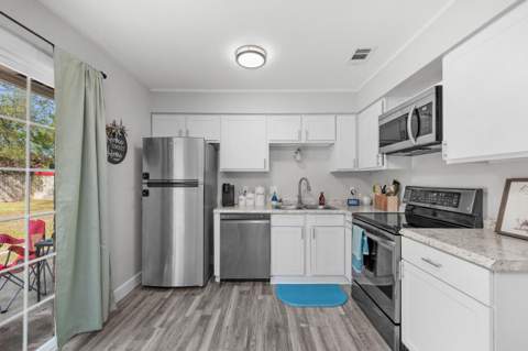 827 Blvd De L Orleans, Mary Esther FL - photo 9 of 26