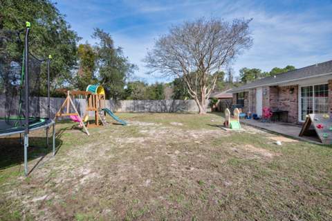 827 Blvd De L Orleans, Mary Esther FL - photo 23 of 26