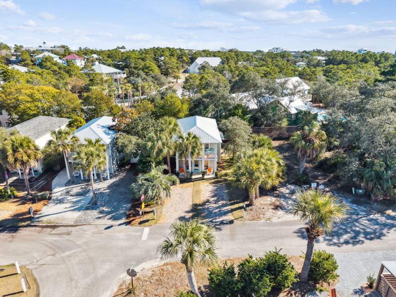 2 bedroom Detached Single Family at 34 Marlin Street, Blue Gulf Resort, Santa Rosa Beach — photo 3