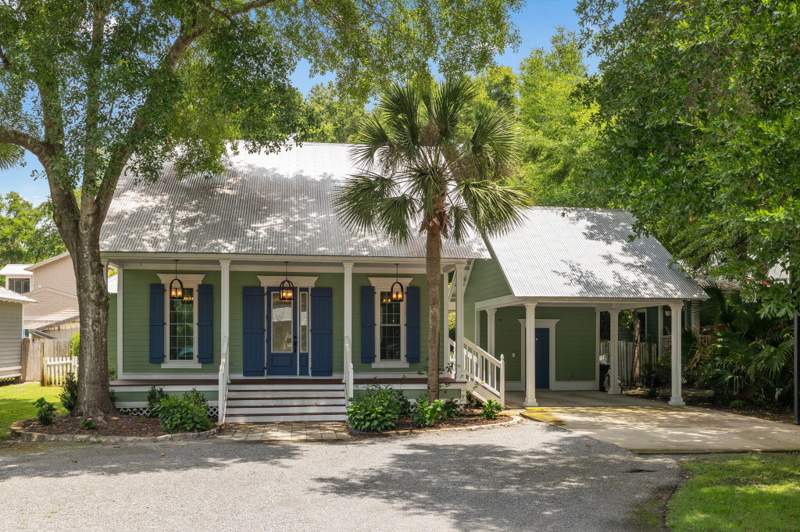 3 bedroom Detached Single Family at 214 Chrysler Avenue, Daughettes Amended, Santa Rosa Beach — photo 2