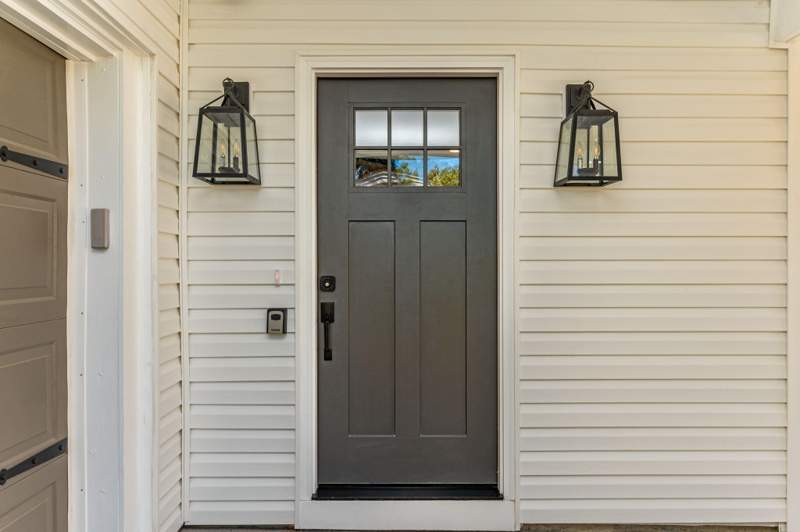 4 bedroom Detached Single Family at 342 SE Hollywood Boulevard, Elliotts Point, Fort Walton Beach — photo 3