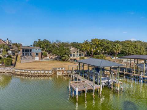 228 Lafitte Crescent, Fort Walton Beach FL - photo 6 of 30