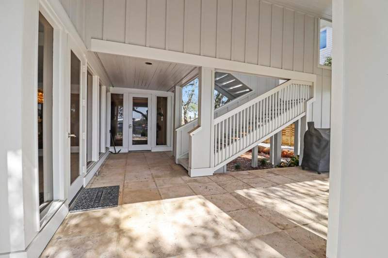 4 bedroom Detached Single Family at 708 Harbor Boulevard, East Pass Addn To Destin, Destin — photo 5