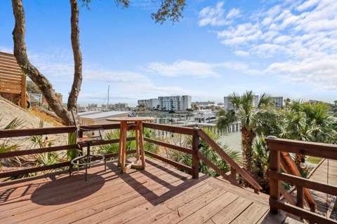 708 Harbor Boulevard, Destin FL - photo 24 of 29