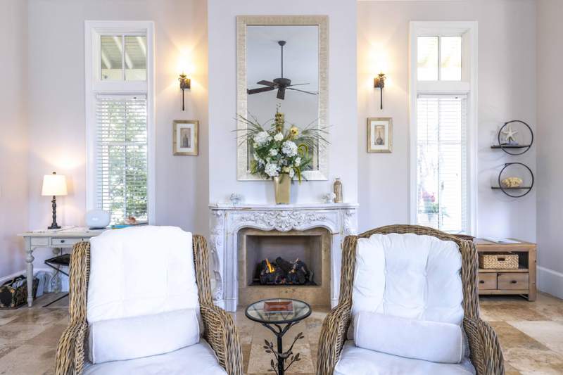 4 bedroom Detached Single Family at 27 Rue Martine, Caribe West, Miramar Beach — photo 4