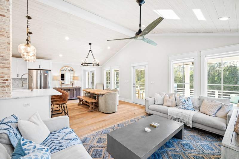 7 bedroom Detached Single Family at 6312 W County Hwy 30A, Beach Highland 1st Add, Santa Rosa Beach — photo 5