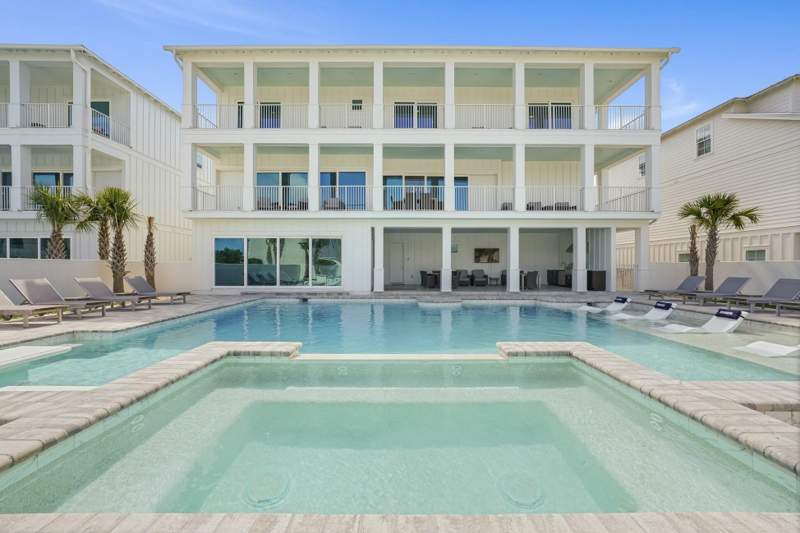 8 bedroom Detached Single Family at 212 Driftwood Road, Driftwood, Miramar Beach — photo 3