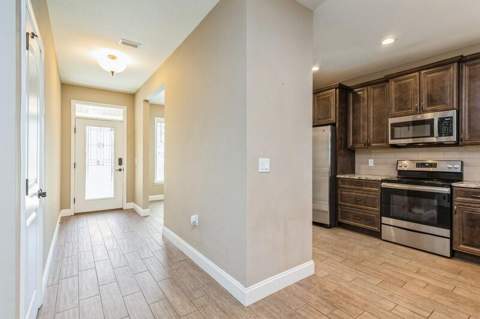 2B Newcastle Drive, Fort Walton Beach FL - photo 8 of 30