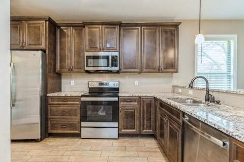 2B Newcastle Drive, Fort Walton Beach FL - photo 9 of 30