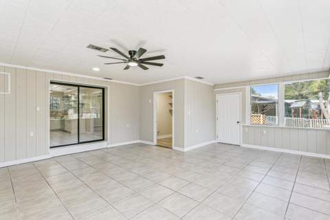 123 SW Robinwood Drive, Fort Walton Beach FL - photo 13 of 30