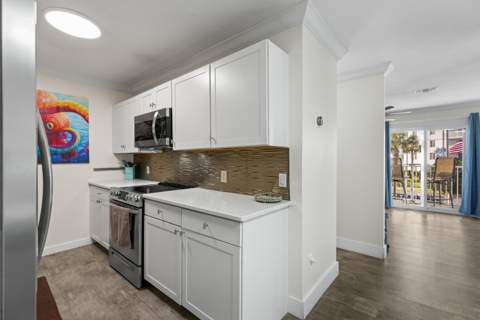 22 Moreno Point Road #Unit 03, Destin FL - photo 24 of 43