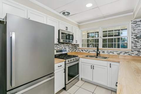 123 SW Robinwood Drive, Fort Walton Beach FL - photo 8 of 30
