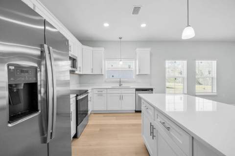 72 Riverwalk Circle, Freeport FL - photo 7 of 30