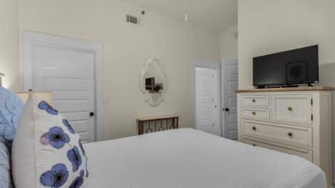 2046 W County Highway 30A #M2422, Santa Rosa Beach FL - photo 23 of 78