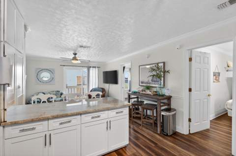 1330 SE Miracle Strip Parkway #313, Fort Walton Beach FL - photo 16 of 29
