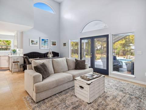 550 Seabreeze Circle, Seacrest FL - photo 10 of 30