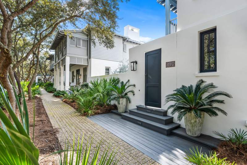 4 bedroom Detached Single Family at 270 E Water Street, Rosemary Beach, Rosemary Beach — photo 2