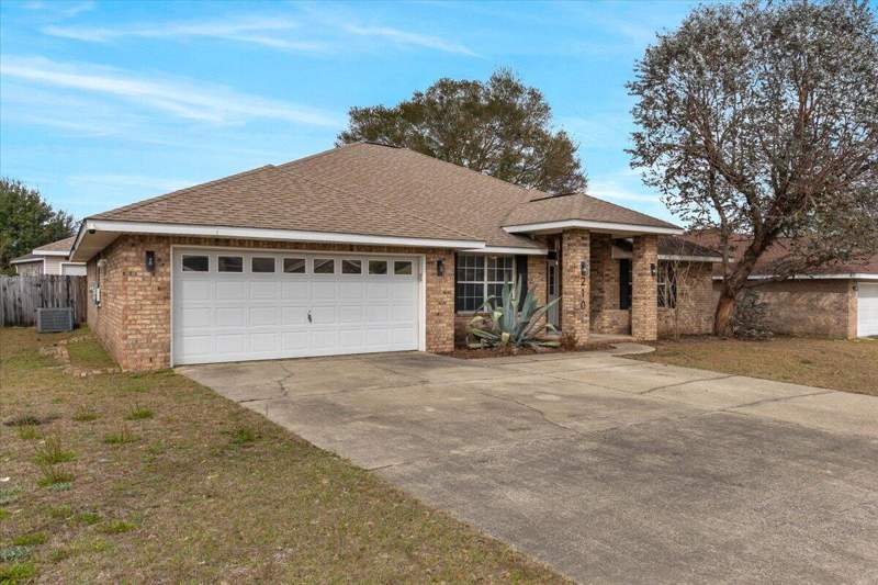 4 bedroom Detached Single Family at 210 Citadel Lane, Iron Gate S/D Ph I, Crestview — photo 4