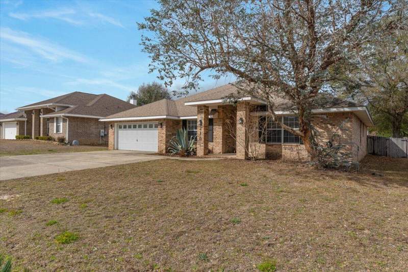 4 bedroom Detached Single Family at 210 Citadel Lane, Iron Gate S/D Ph I, Crestview — photo 5