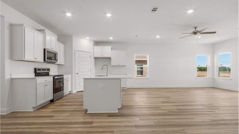 5 bedroom Detached Single Family at 68 Foxtrail Run, Ashton Park Phase 3B, Freeport — photo 3