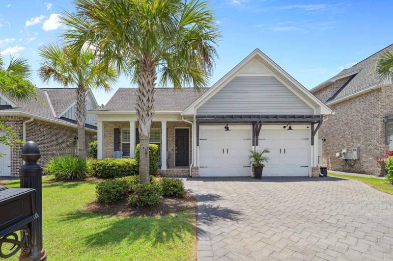 3 bedroom Detached Single Family at 327 Cobalt Lane, Emerald Bay Ph II A, Miramar Beach — photo 5