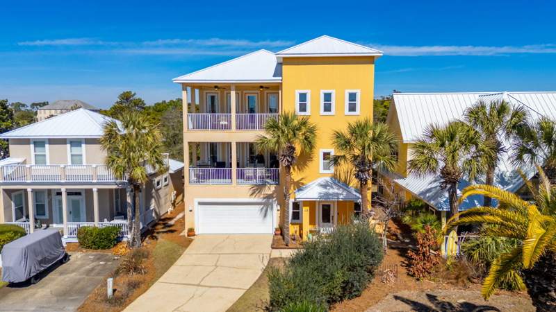 4 bedroom Detached Single Family at 43 St. Croix Court, Maravilla Cottages, Miramar Beach — photo 2