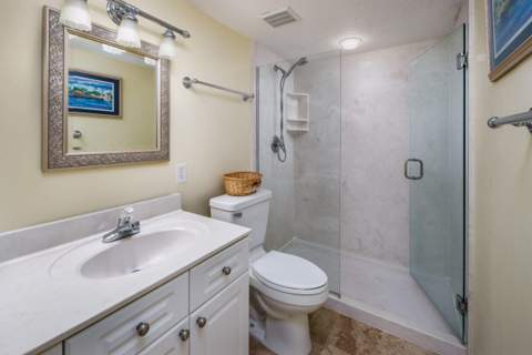660 Nautilus Court #1103, Fort Walton Beach FL - photo 21 of 38