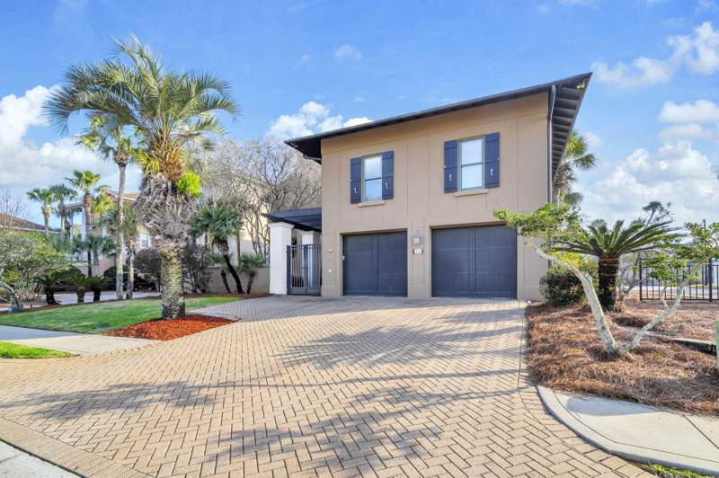 5 bedroom Detached Single Family at 44 Tranquility Lane, Destiny East Ph 1, Destin — photo 4