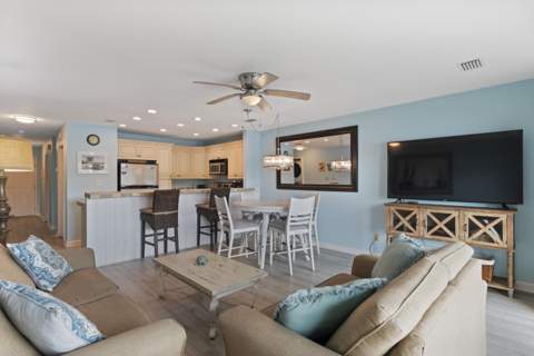111 S Driftwood Bay #Unit 123, Miramar Beach FL - photo 11 of 32
