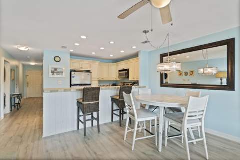 111 S Driftwood Bay #Unit 123, Miramar Beach FL - photo 12 of 32