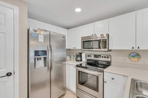 2076 Scenic Gulf Drive #Unit 4011, Miramar Beach FL - photo 13 of 37